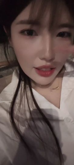 二两桃花醉今生主播照片