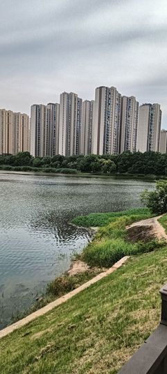 傲世_天下主播照片