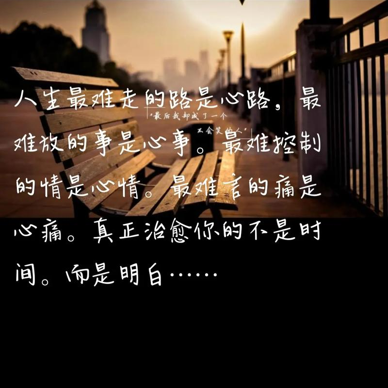 骑着蜗牛拎着娘们逛街海报