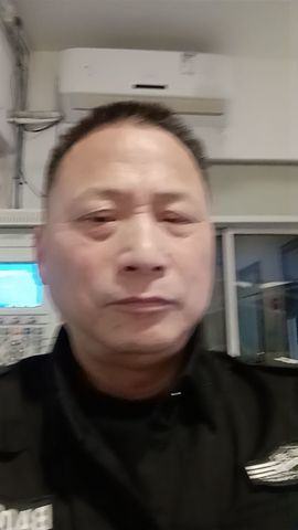 ▣东方红树叶哥主播照片