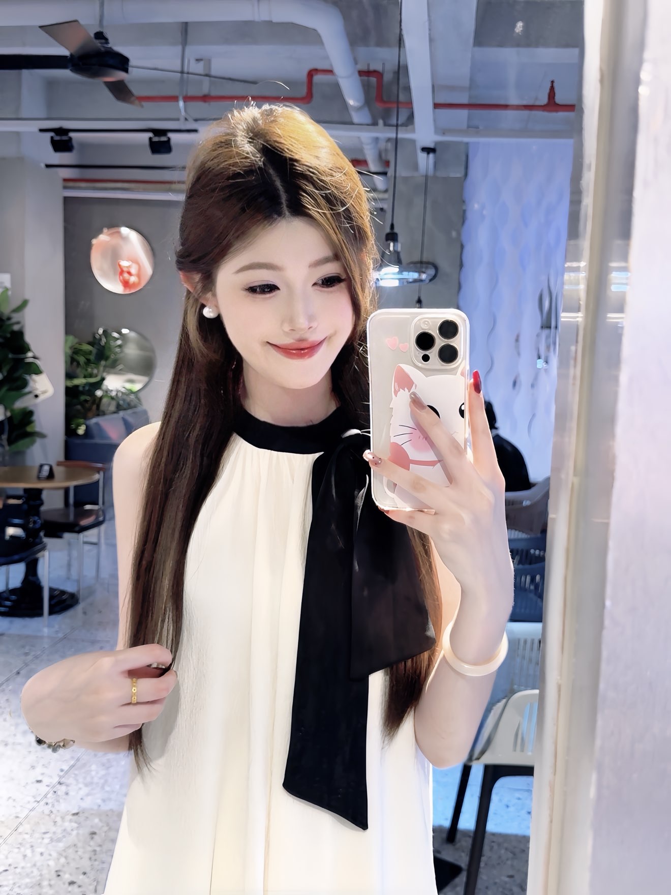 小优77酱主播图片