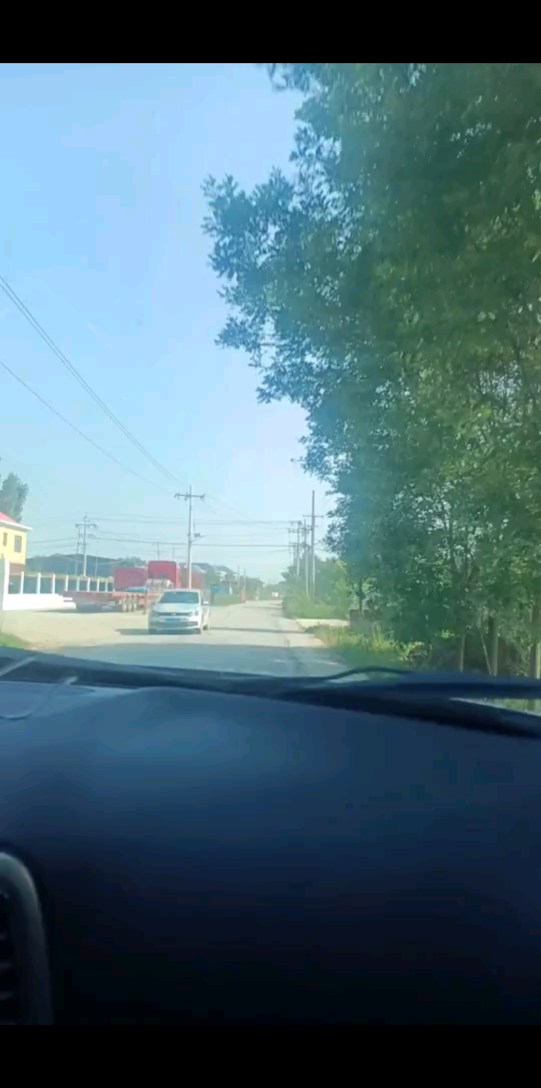 又得去趟高消费的地方