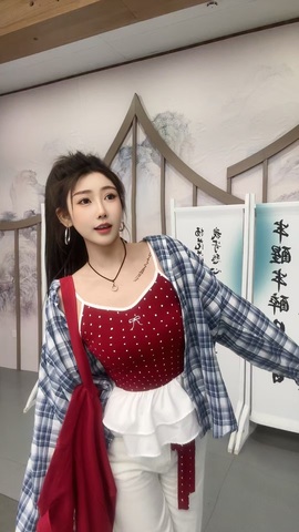 大拉馨💌过个低保叭主播照片