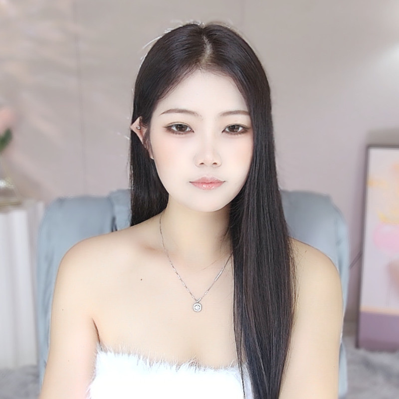 新人金喜下午2点播的直播间