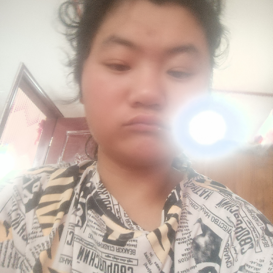 橘子*v$海报