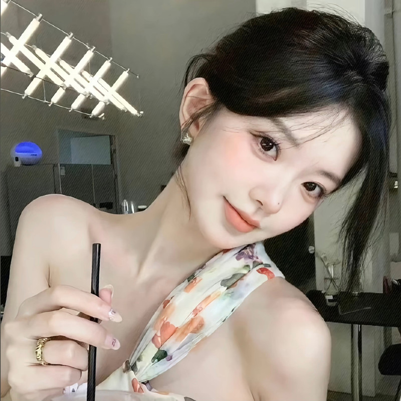 新人_依一視頻聊天