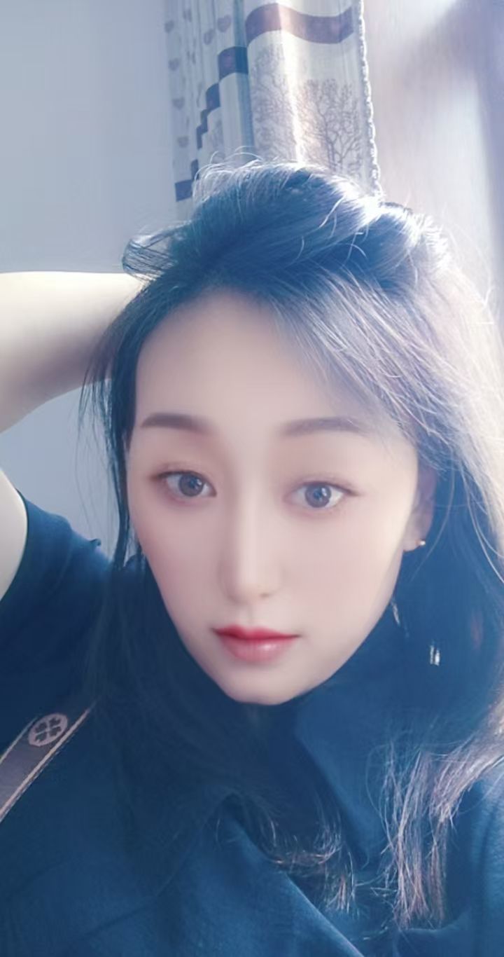 野百合的春天????主播圖片