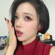 热舞尤理酱海报