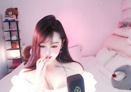 玥儿🌙中午播~主播照片