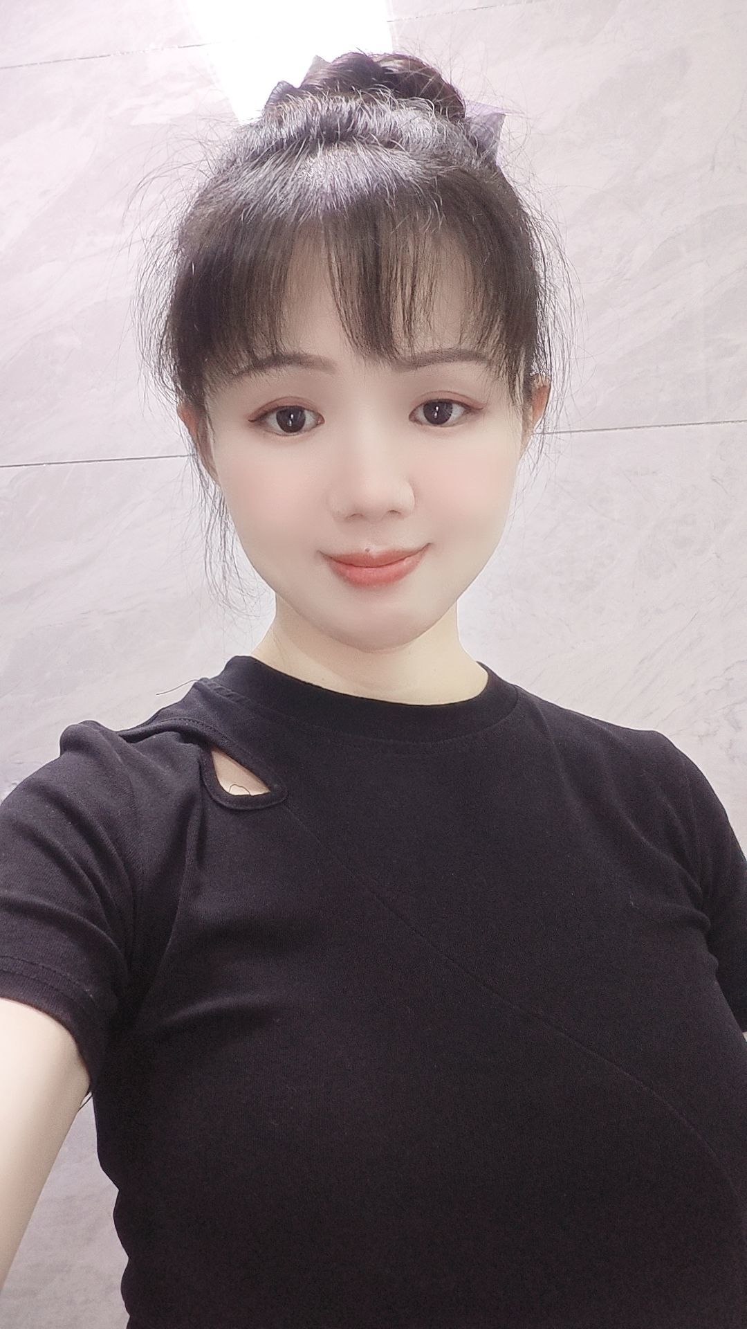 莲心唱歌给你听主播图片