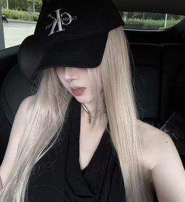Ⱄᩚᐝ宠儿💖玻璃心主播照片