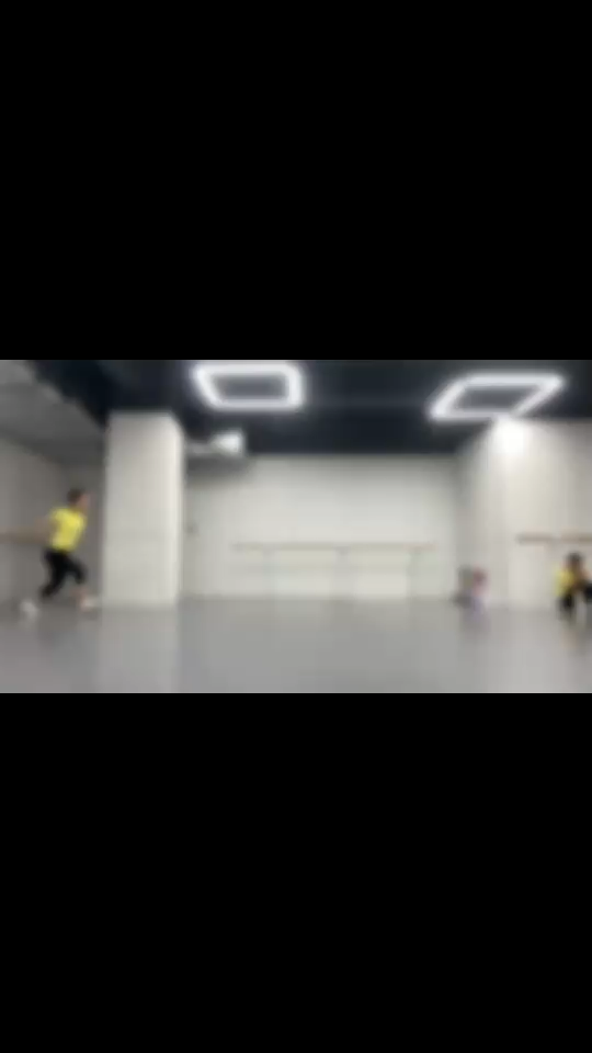 烤鱼也就只会个侧空了