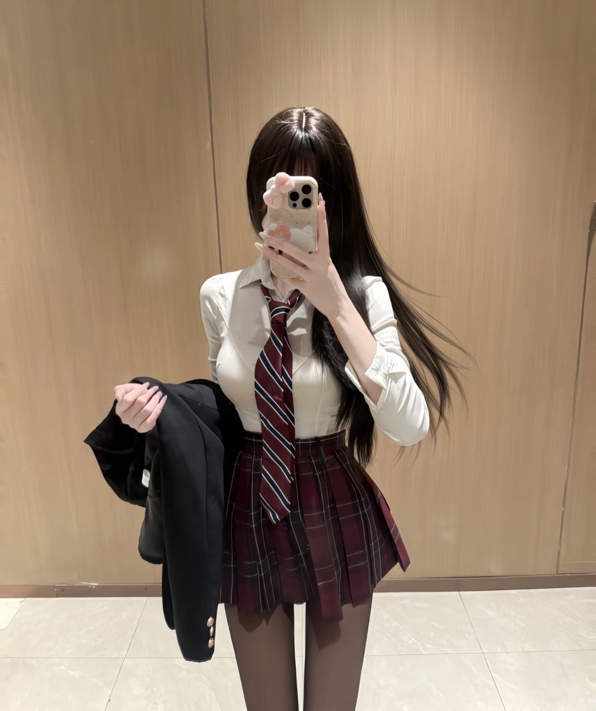 新人乖乖吖主播图片