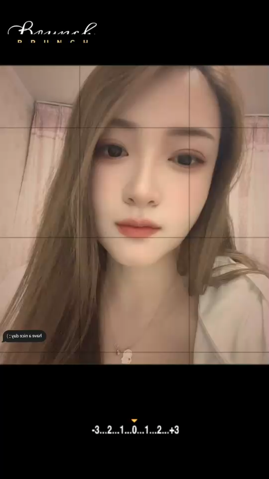 白天迁就生活，晚上打