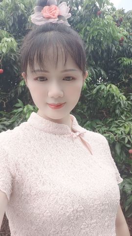 莲心唱歌给你听主播照片