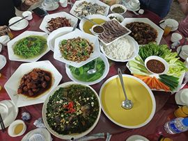 茶茶幸运星主播照片