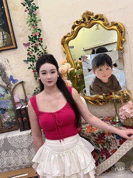 南希呀主播照片