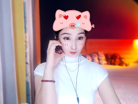 桃子需要人陪的图片