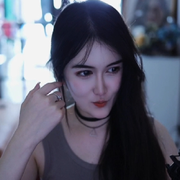 微微一笑很倾城☜的头像