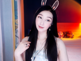 桃子需要人陪的图片
