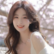 桃花/✨久伴的头像