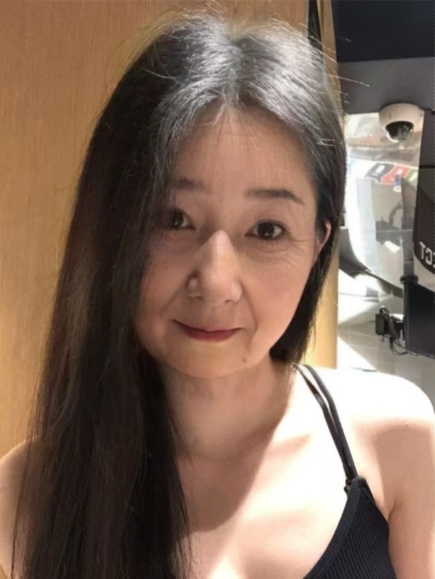 【随缘不变】521主播图片