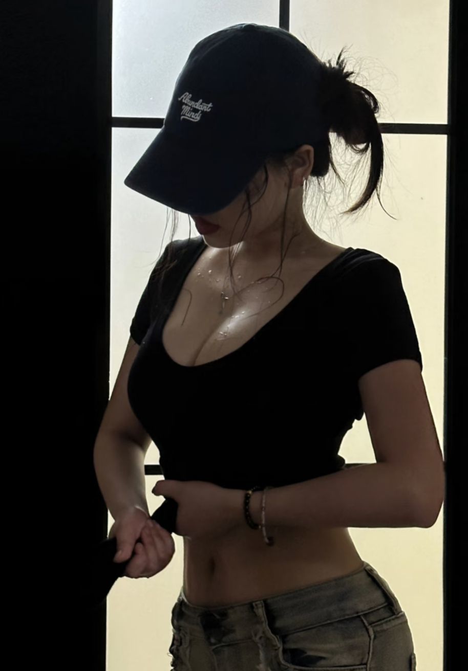 乖～乖退了主播图片
