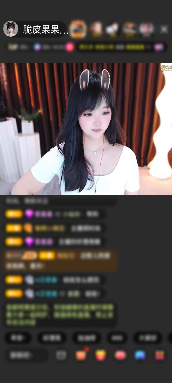 感谢寻签《忘忧》赠送绮梦霓裳1个