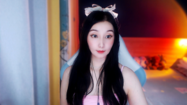 桃子需要人陪的图片