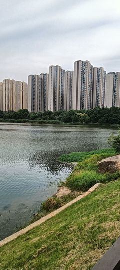 傲世_天下主播照片