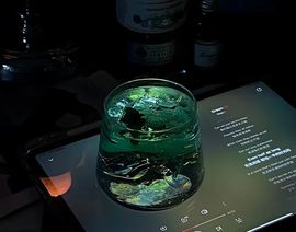 ℡南拥夏栀主播照片