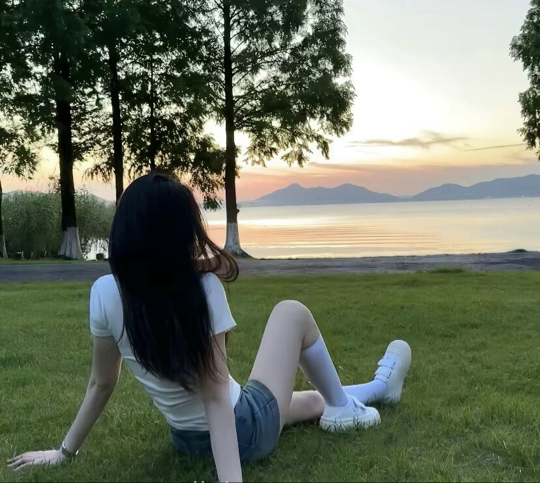 乔饱饱💖海报