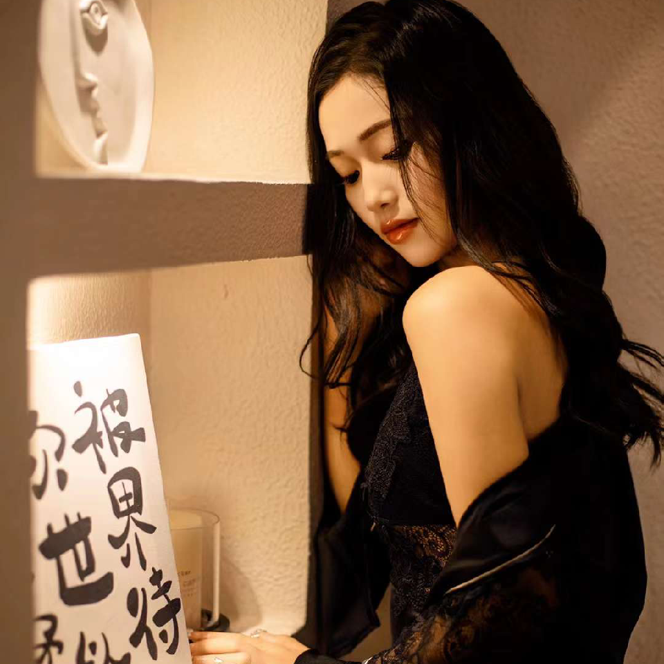 游走大桥海报