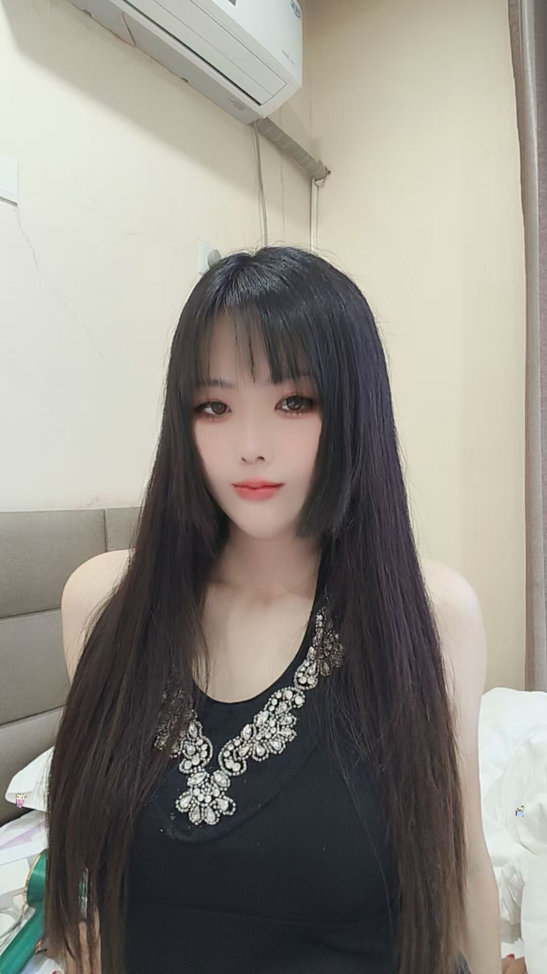 妞妞骑行宁夏银川的主播照片