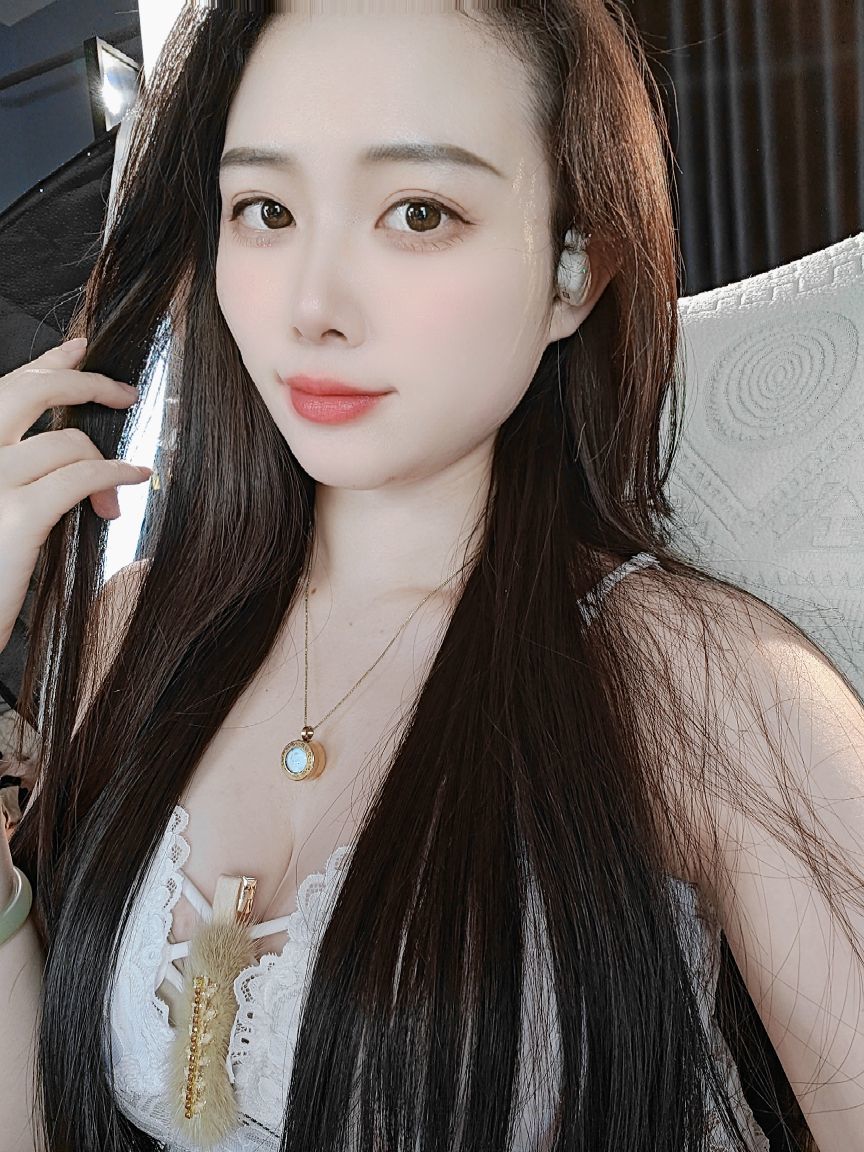 欣梦ღ粤语👼🏻主播图片