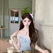 小伊很白