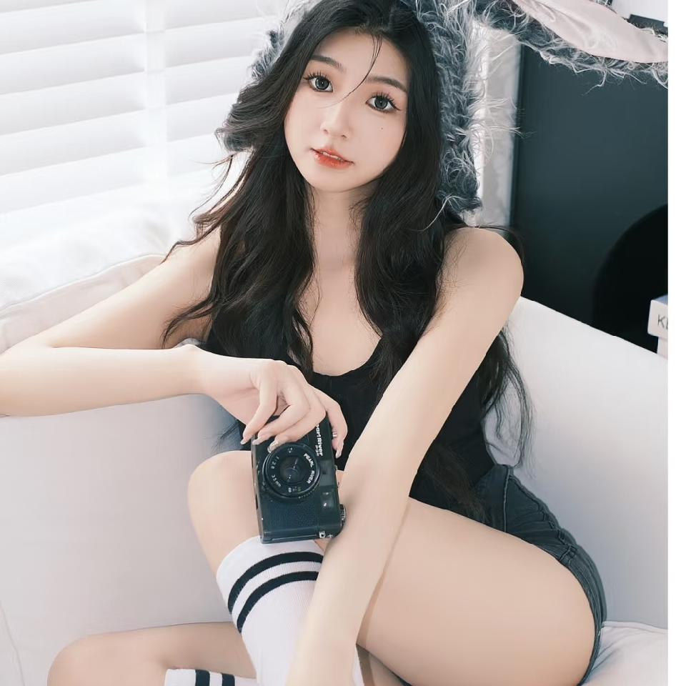 晚秘书❤️等你来海报