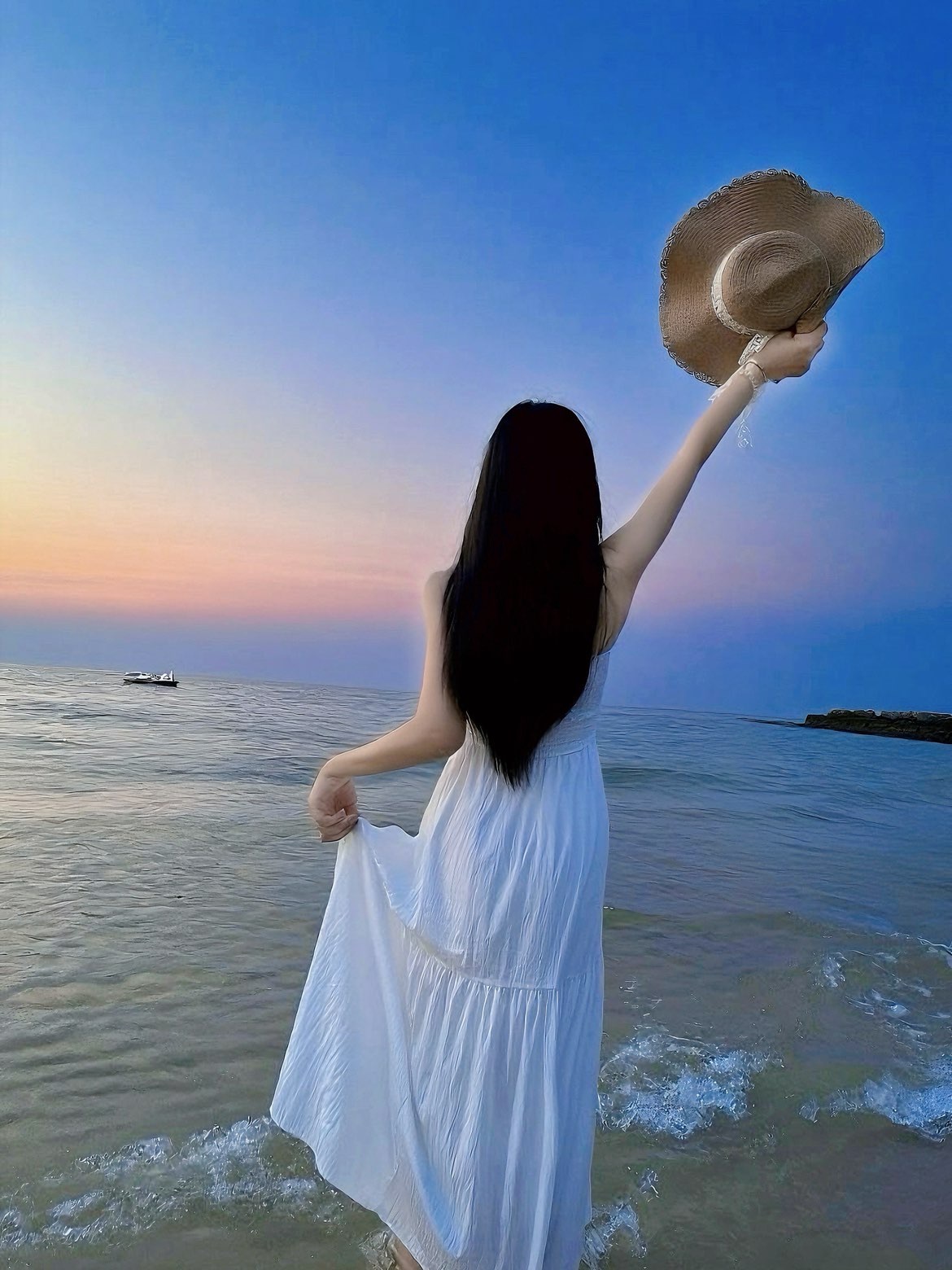 梦梦在唱歌求百元榜的图片