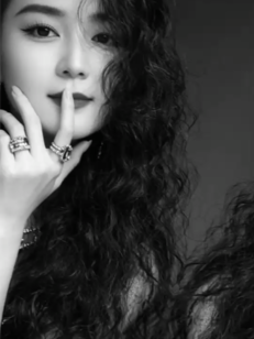 ‌像云一样自由，也像