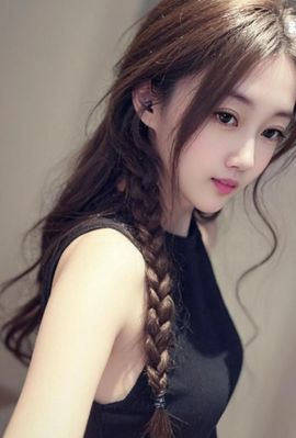 丑小鸭💞愿有一束光主播照片