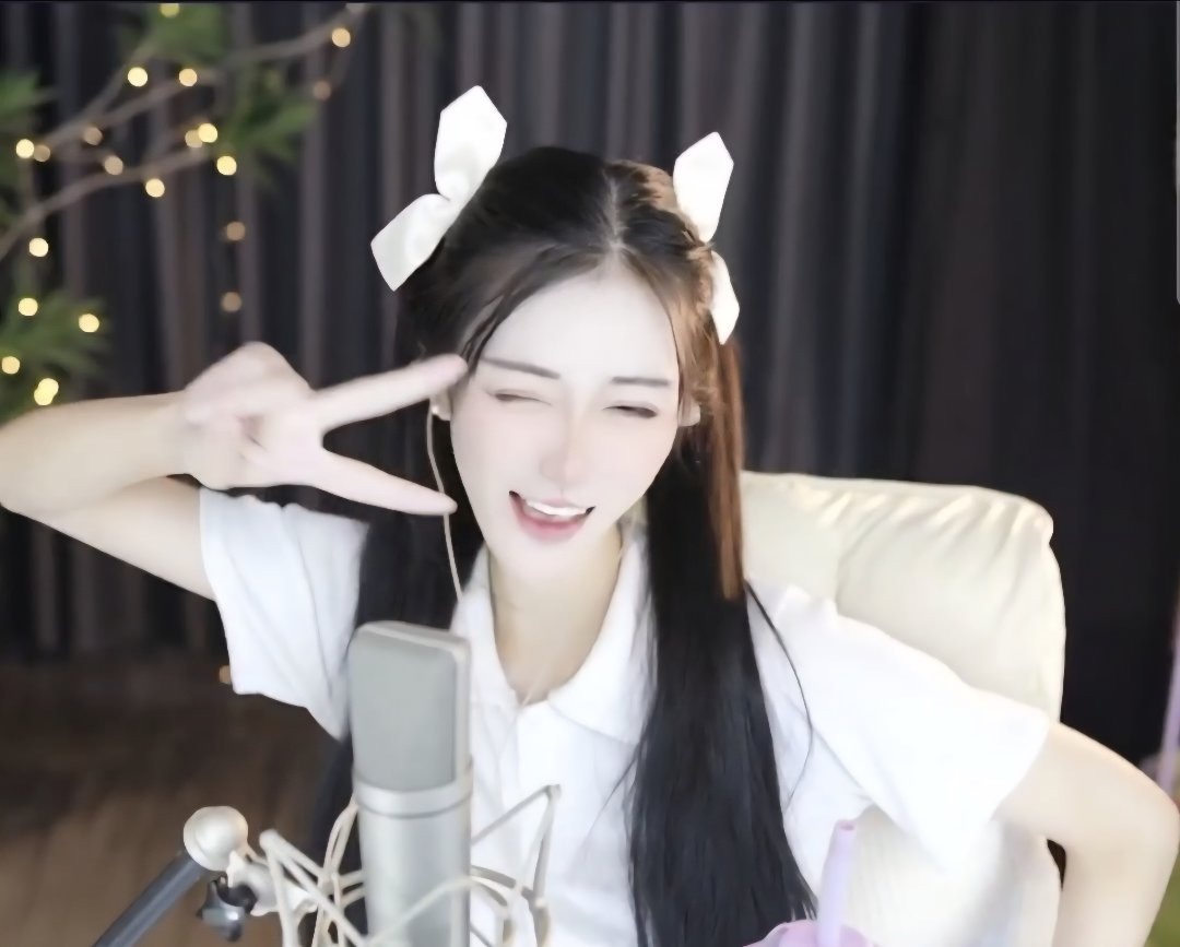 ～娇娇在唱歌🎤～的图片