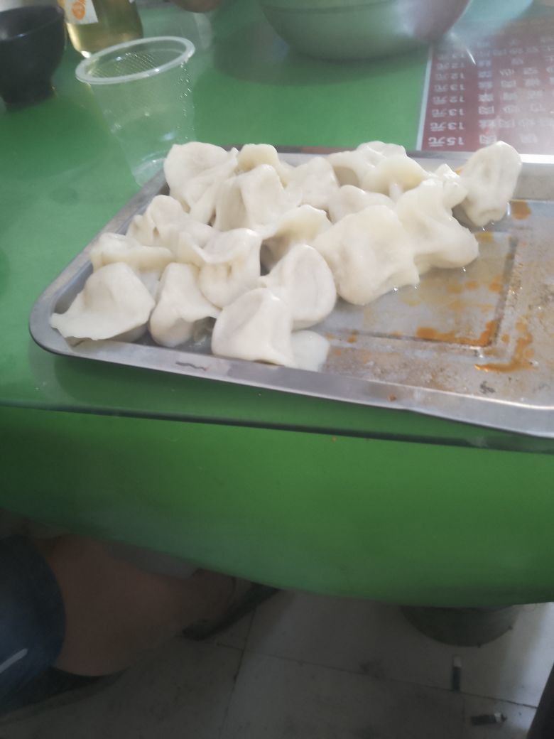 强哥宠梓洛的图片