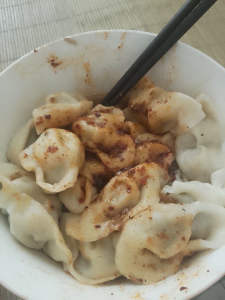 强哥宠梓洛的图片