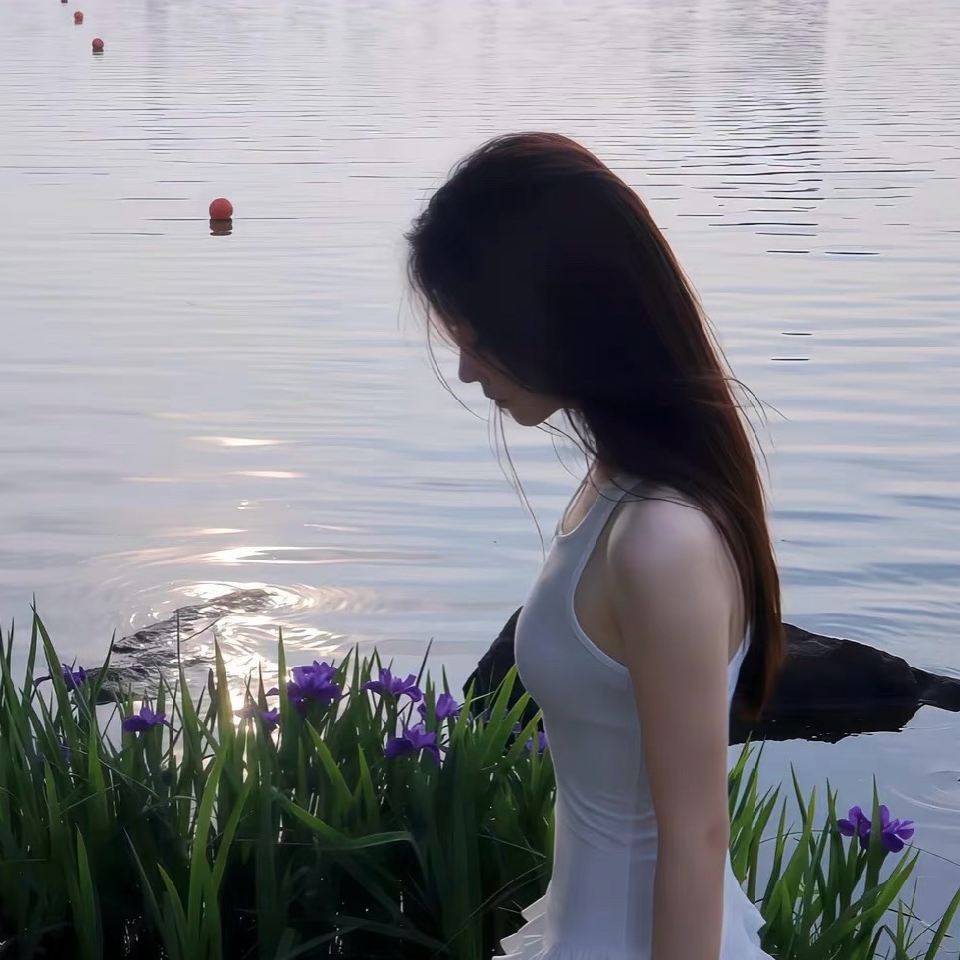 ᰔᩚ.恋恋～顺遂无虞海报
