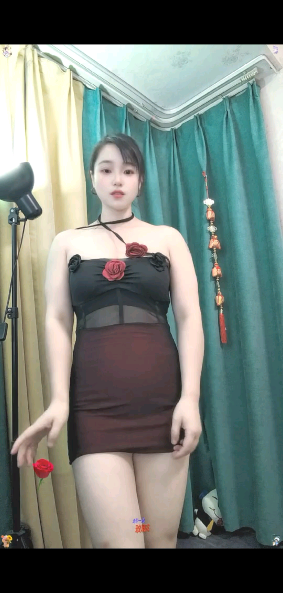 /美女开心就好