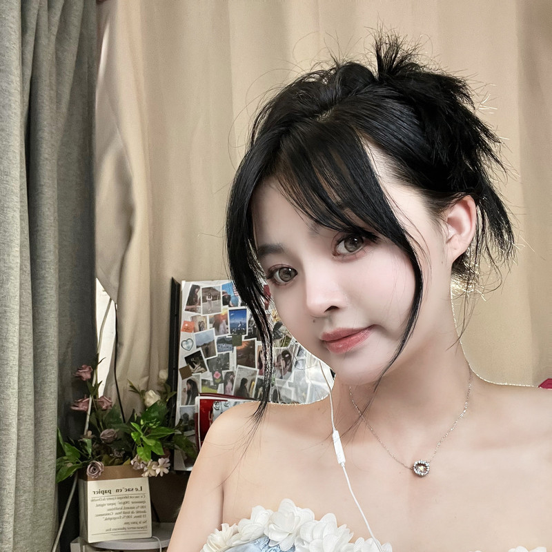 梨花昭昭_的主播海报