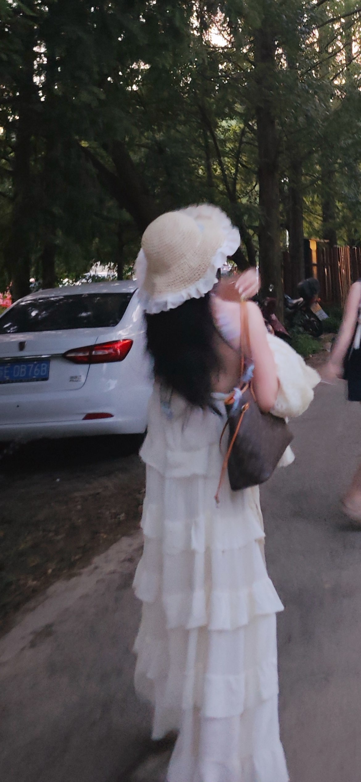 果果～晚上7到早上主播图片