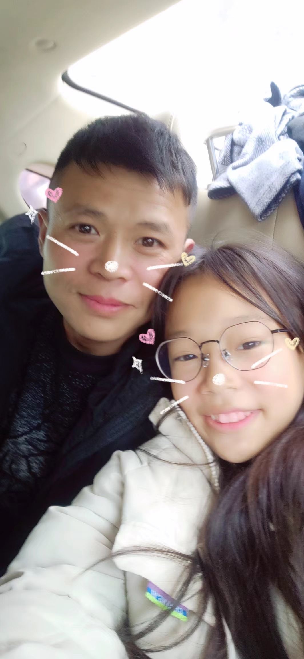 来自成都的刚哥哥主播图片