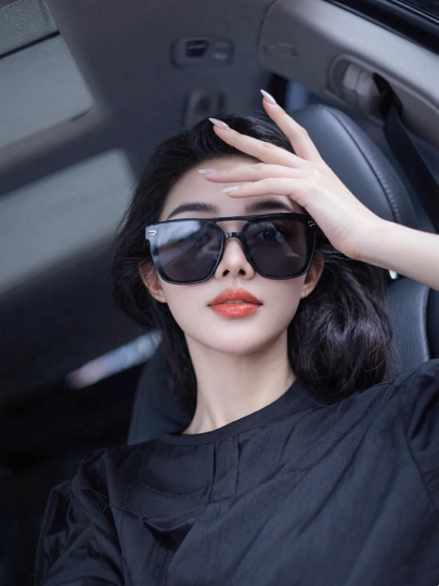 饱饱的小迷妹海报