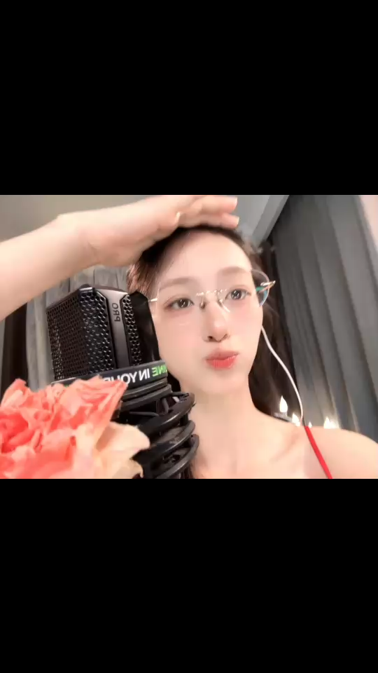 周三～
